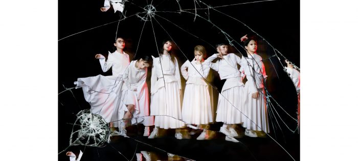 BiSH、TVアニメ『キングダム』OP曲「STACKiNG」のティザー映像公開