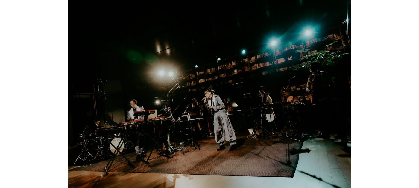 YOASOBI、圧巻の生配信ライブ『SING YOUR WORLD』でファンを魅了 - 画像一覧（12/12）