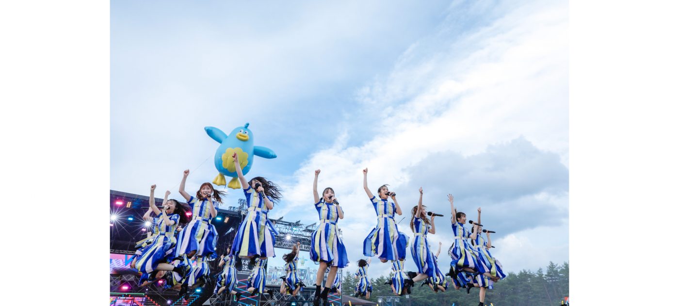 日向坂46、『W-KEYAKI FES.2021』2日目公演に登場！初の全国アリーナツアー開催も発表 - 画像一覧（1/7）