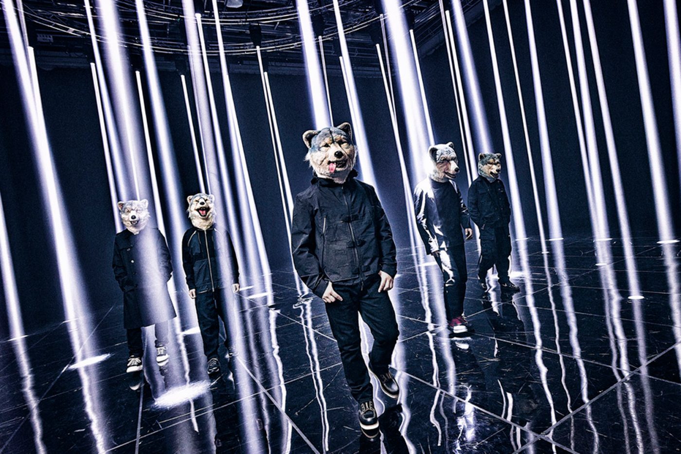 MAN WITH A MISSION、最新アーティスト写真を公開