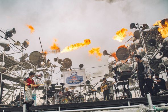 レッドブル×King Gnu、前代未聞のシークレットイベントのメイキング＆ライブダイジェスト映像公開