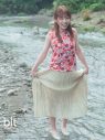 日向坂46・東村芽依が水遊び！『blt graph.vol.69』のやんちゃでかわいい表紙画像解禁 - 画像一覧（2/9）