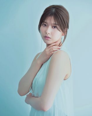 圧倒的な美しさと息を呑む透明感！櫻坂46・渡邉理佐、『blt graph.』表紙に4度目の登場