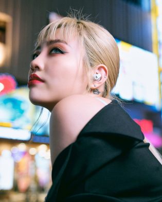 ちゃんみな、Beats Studio Budsキャンペーン動画で音楽に対するひたむきな想いと決意を語る