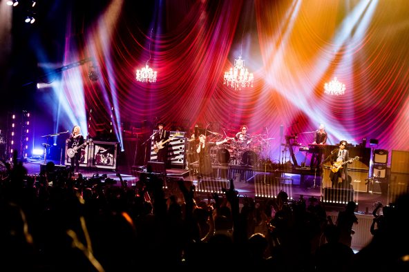 GLAYのライブパフォーマンスをVR映像で楽しめる『GLAY VR PACK 2021』が今冬配信開始