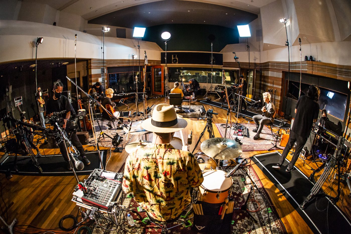 SUPER BEAVER、283分のドキュメント。最低のコロナ禍を最高のドラマに塗り替えたバンドの生き様 - 画像一覧（3/14）