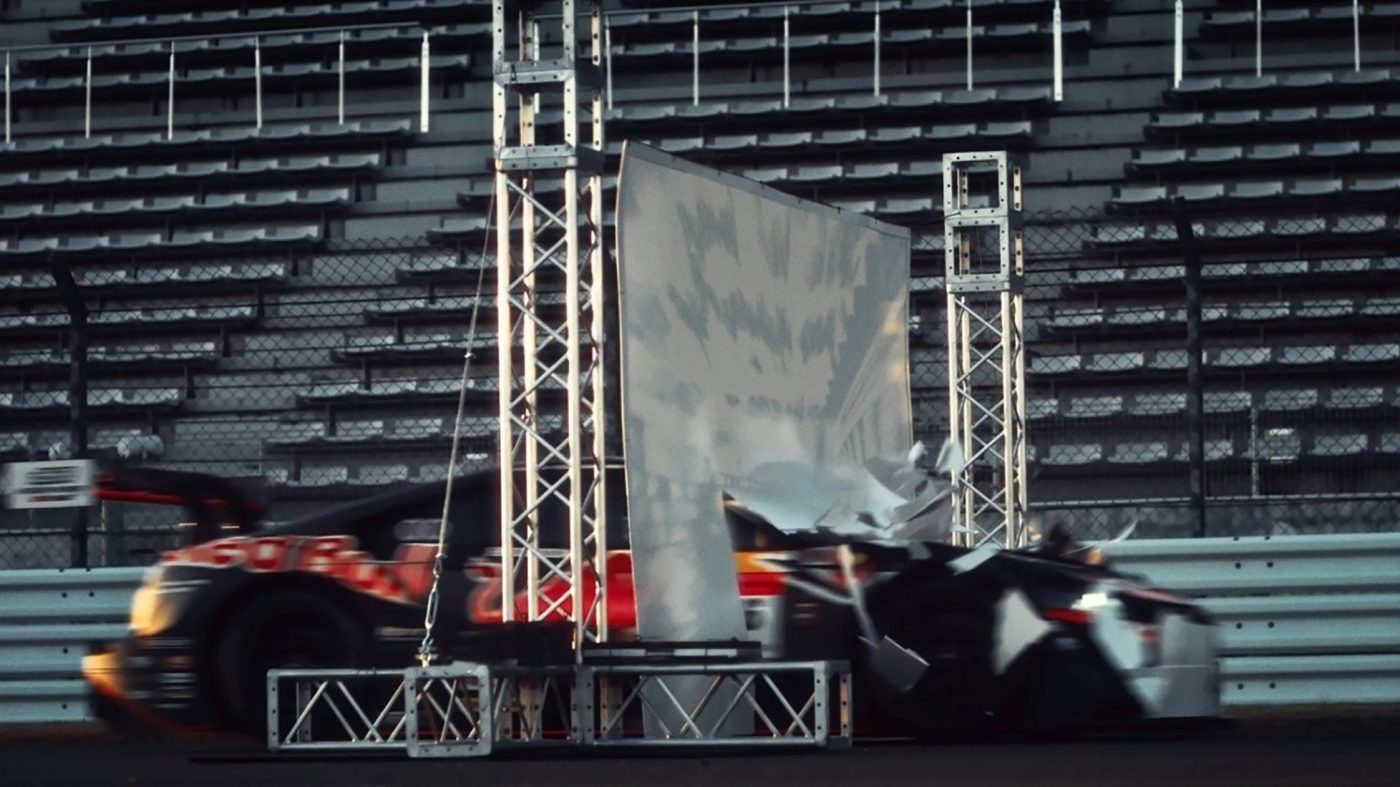 テーマソングはKing Gnu！『Red Bull Race Day』衝撃のTVCM映像公開 - 画像一覧（4/4）