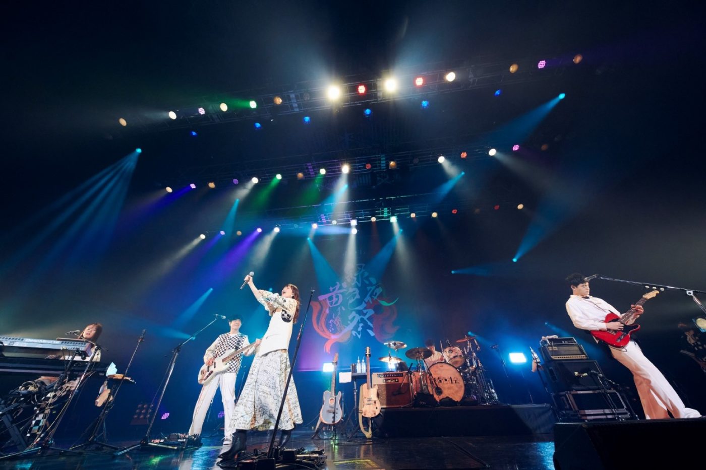 緑黄色社会、自主企画対バンツアー『緑黄色夜祭』完走！ ファイナル東京公演はDISH//と共演 - 画像一覧（8/8）