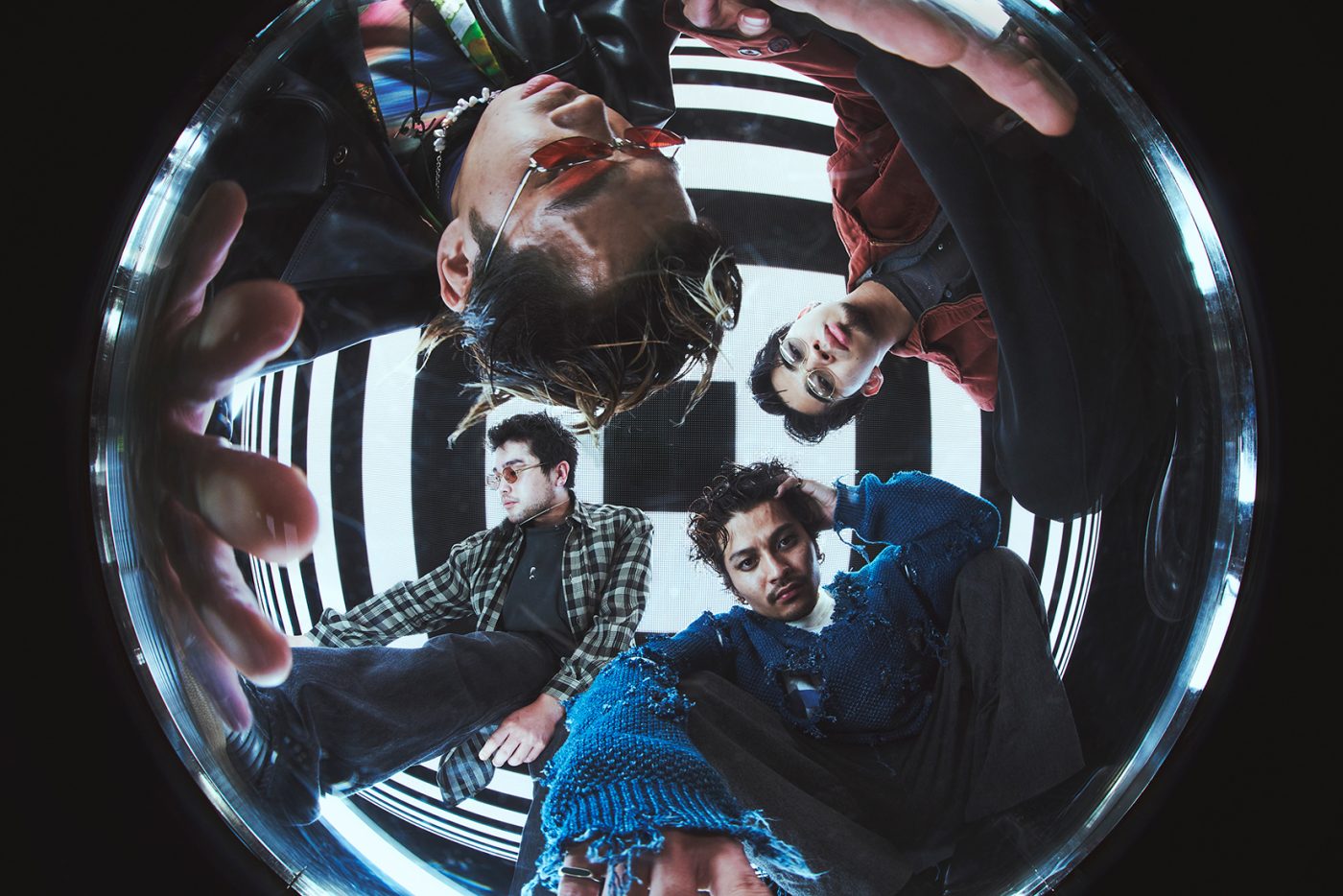 新作　新品　King Gnu 一途　逆夢　millenniumparade Amazon.co.jp: 一途/逆夢 (初回生産限定盤): ミュージック