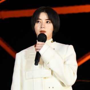 永瀬廉 池田エライザ 柄本佑 映画 真夜中乙女戦争 完成披露イベントに登壇 かっこいい映画になった 画像一覧 The First Times