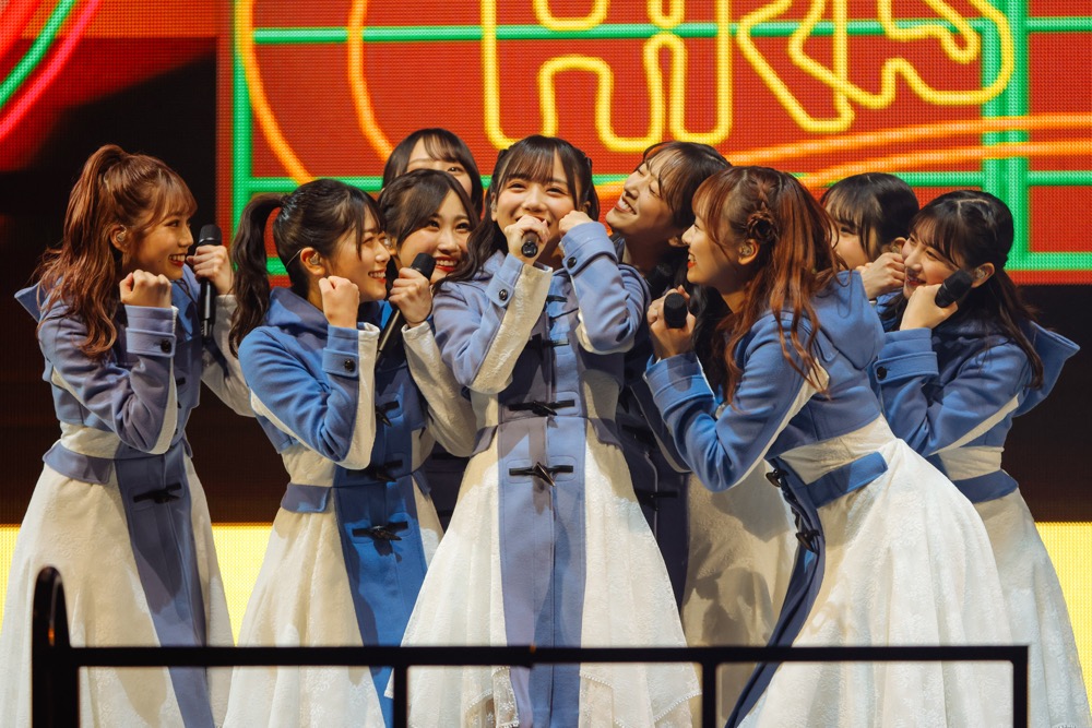 日向坂46、恒例のクリスマスライブ『ひなくり2021』で念願の東京ドーム公演の開催を発表 - 画像一覧（25/28）
