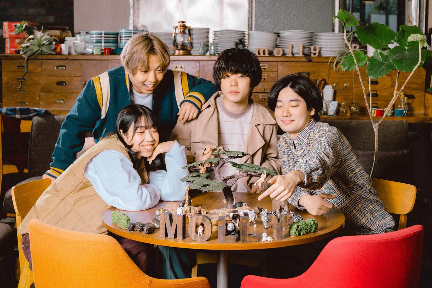 名古屋の4人組バンド“molly”、1stミニアルバム『moment』を3月9日にリリース - 画像一覧（2/2）