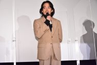 池松壮亮、クリープハイプ・尾崎世界観の俳優ぶりを語る。「カットがかかるたびに『俺どう？』と聞いてくる」 - 画像一覧（2/6）