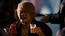 香取慎吾、“金麦〈ザ・ラガー〉”新CMに出演！「ガッツリ生きたきゃラガーだろ。」 - 画像一覧（15/17）