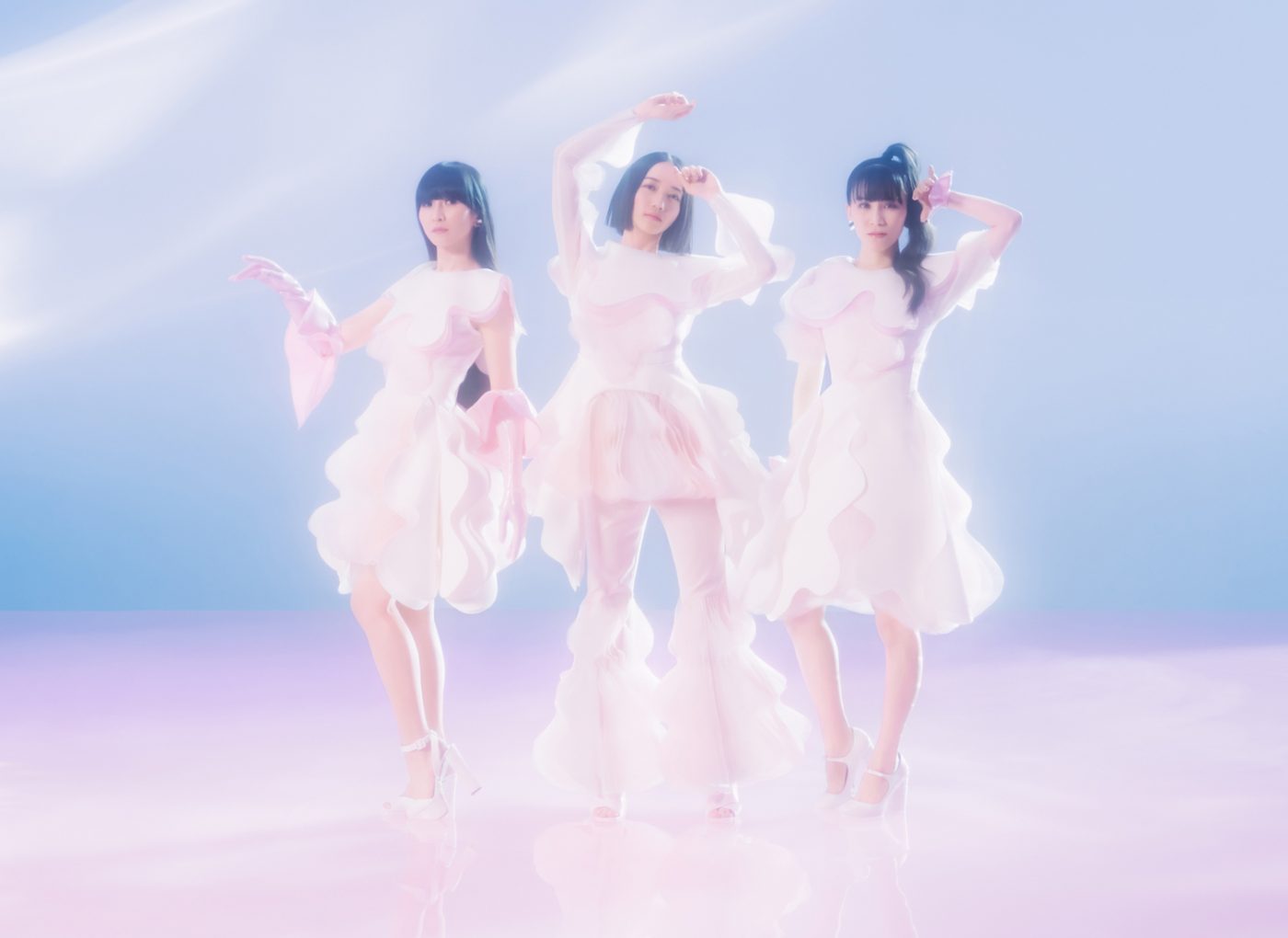 Perfume、ドラマ『ファイトソング』主題歌シングル「Flow」の詳細発表！ ティザー映像も公開