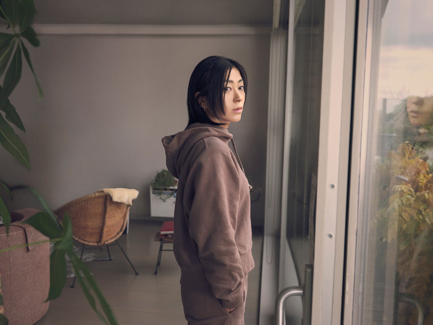 宇多田ヒカル、全オリジナルアルバムアナログ盤購入者プレゼントのTシャツデザイン公開
