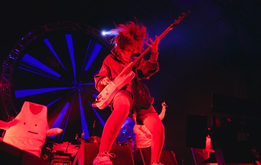岡崎体育×ヤバイTシャツ屋さん、『Red Bull SoundClash 2022』で