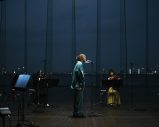 秋山黄色の緻密な音楽センスで形成される「見て呉れ」。『With ensemble』からの“ひとつの答案” - 画像一覧（2/3）