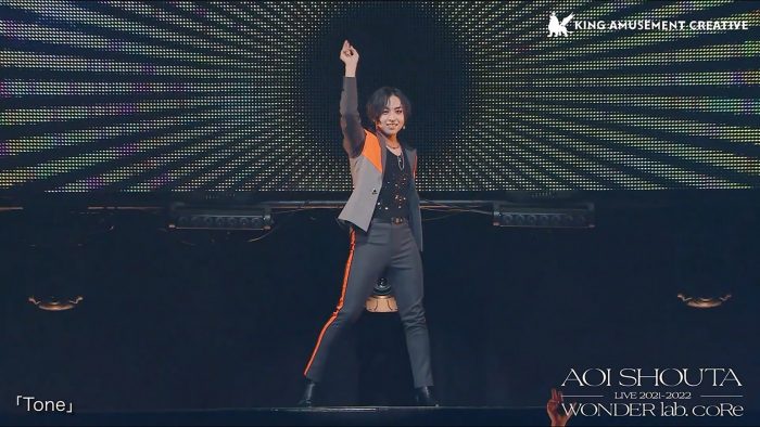 蒼井翔太、新作ライブBDよりオープニングナンバー「Tone」の映像を公開