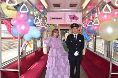 きゃりーぱみゅぱみゅ、銚子電鉄「問題だらけの“もんだいがある”きゃりー電車」に初乗車