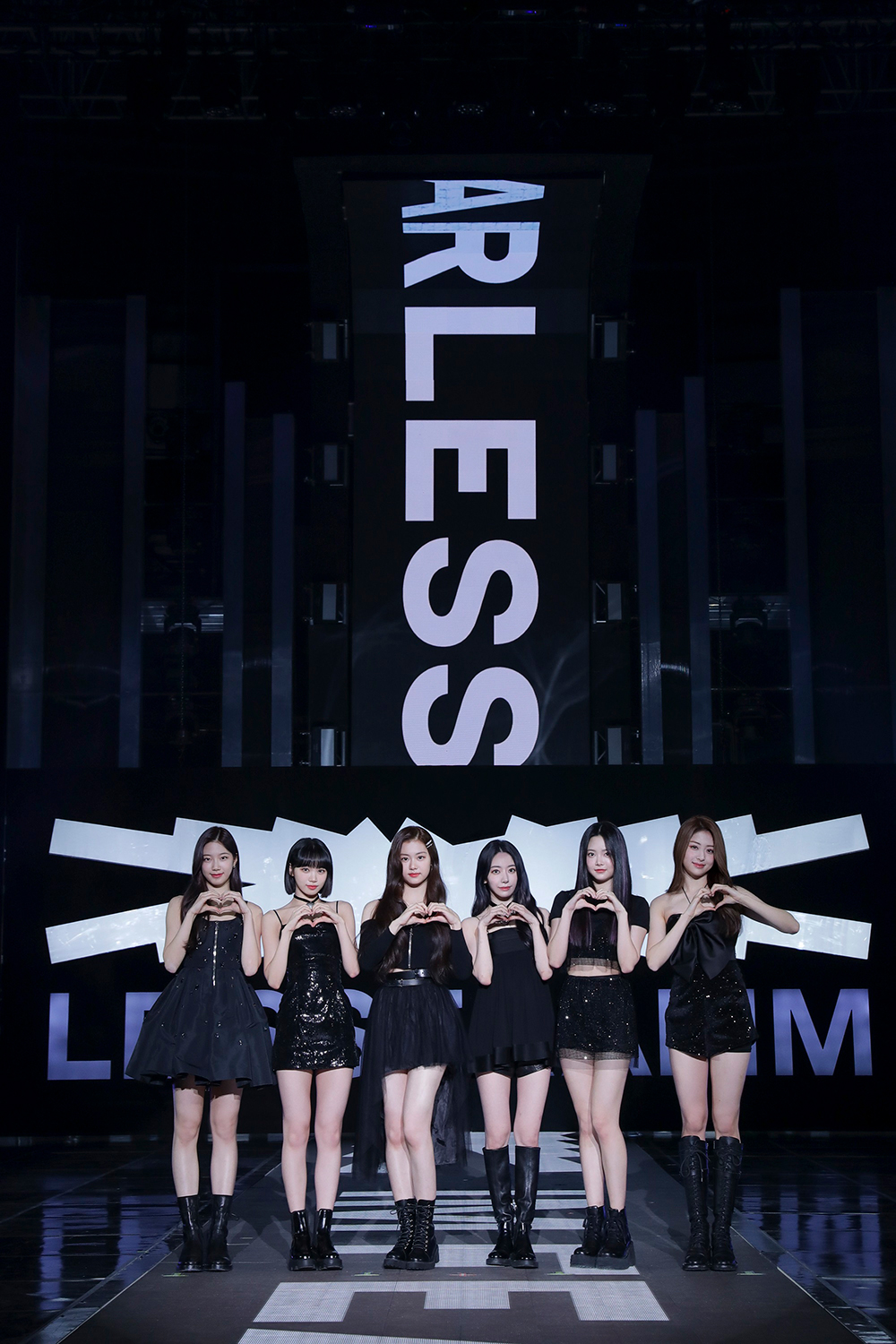 過去よりも未来へ。LE SSERAFIM（ル セラフィム）という圧倒的な個性を築こうとする、6人の想い - 画像一覧（10/17）