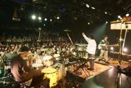 OmoinotakeとSaucy Dogの2マンライブ『Yodogawa Sway』。彼らのステージに再認識する“ライブ力” - 画像一覧（12/13）