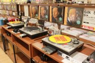 山下達郎、タワレコ渋谷店を訪問！「耐用年数を10～20年持つものを作りたいって昔から考えてきた」 - 画像一覧（7/8）