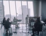 楠木ともりの歌声がどこまでも突き抜ける。『With ensemble』で感じた「ハミダシモノ」のあらたな景色 - 画像一覧（2/3）