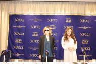 YOSHIKI、サラ・ブライトマンの来日記者会見に出席！「今回のツアーに向けて新曲を作りました」 - 画像一覧（2/13）
