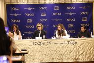 YOSHIKI、サラ・ブライトマンの来日記者会見に出席！「今回のツアーに向けて新曲を作りました」 - 画像一覧（12/13）