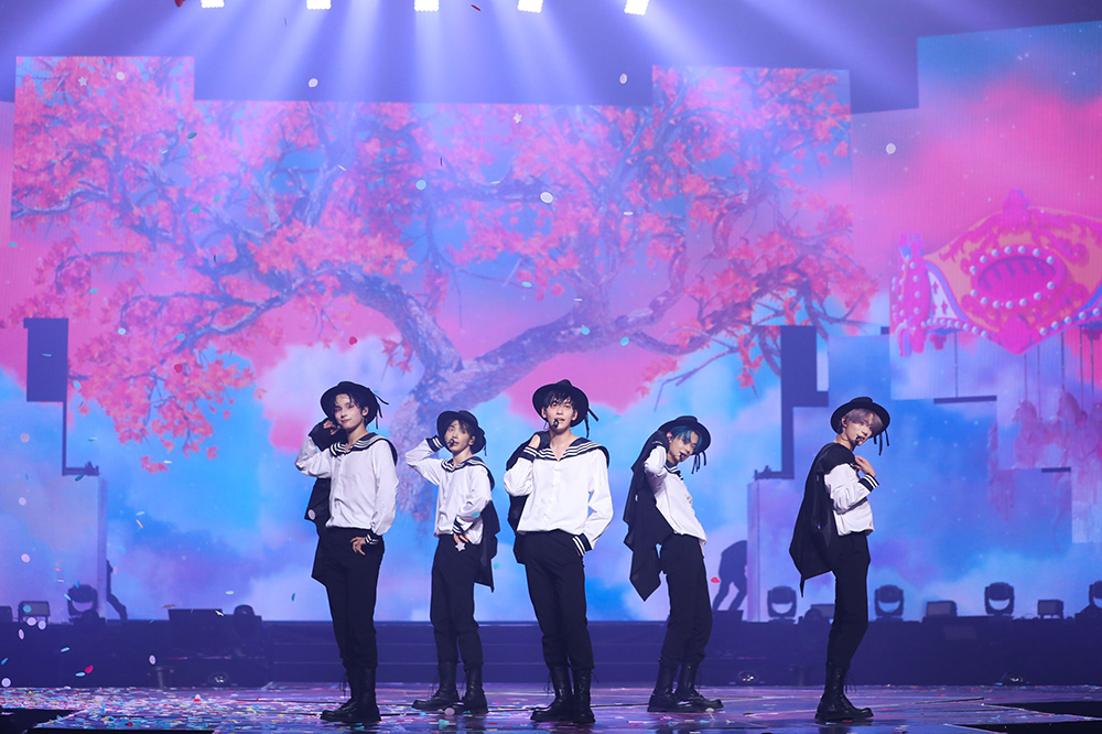 2022.07.02＠ソウル松坡区蚕室室内体育館『TOMORROW X TOGETHER WORLD TOUR <ACT : LOVE SICK>』ライブ写真