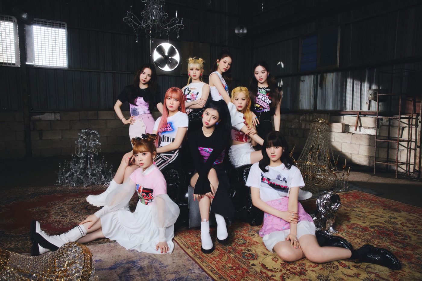 NiziU、最新曲「CLAP CLAP」のTikTok ARフィルターをリリース