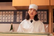 ウェットスーツや学ラン姿も！ のん主演映画『さかなのこ』より、あらたな場面写真7点公開 - 画像一覧（3/7）