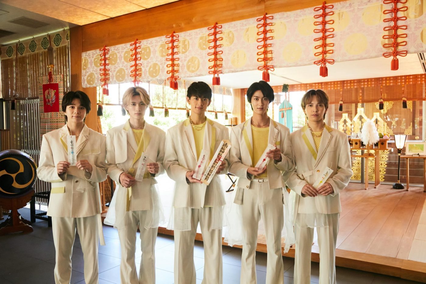 M!LK、新曲「奇跡が空に恋を響かせた」リリース記念イベントを東京・神楽坂の赤城神社にて実施