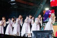 櫻坂46、富士急で『W-KEYAKI FES.2022』閉幕！ 尾関梨香・原田葵の卒業セレモニーも実施 - 画像一覧（42/52）