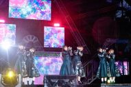 櫻坂46、富士急で『W-KEYAKI FES.2022』閉幕！ 尾関梨香・原田葵の卒業セレモニーも実施 - 画像一覧（45/52）