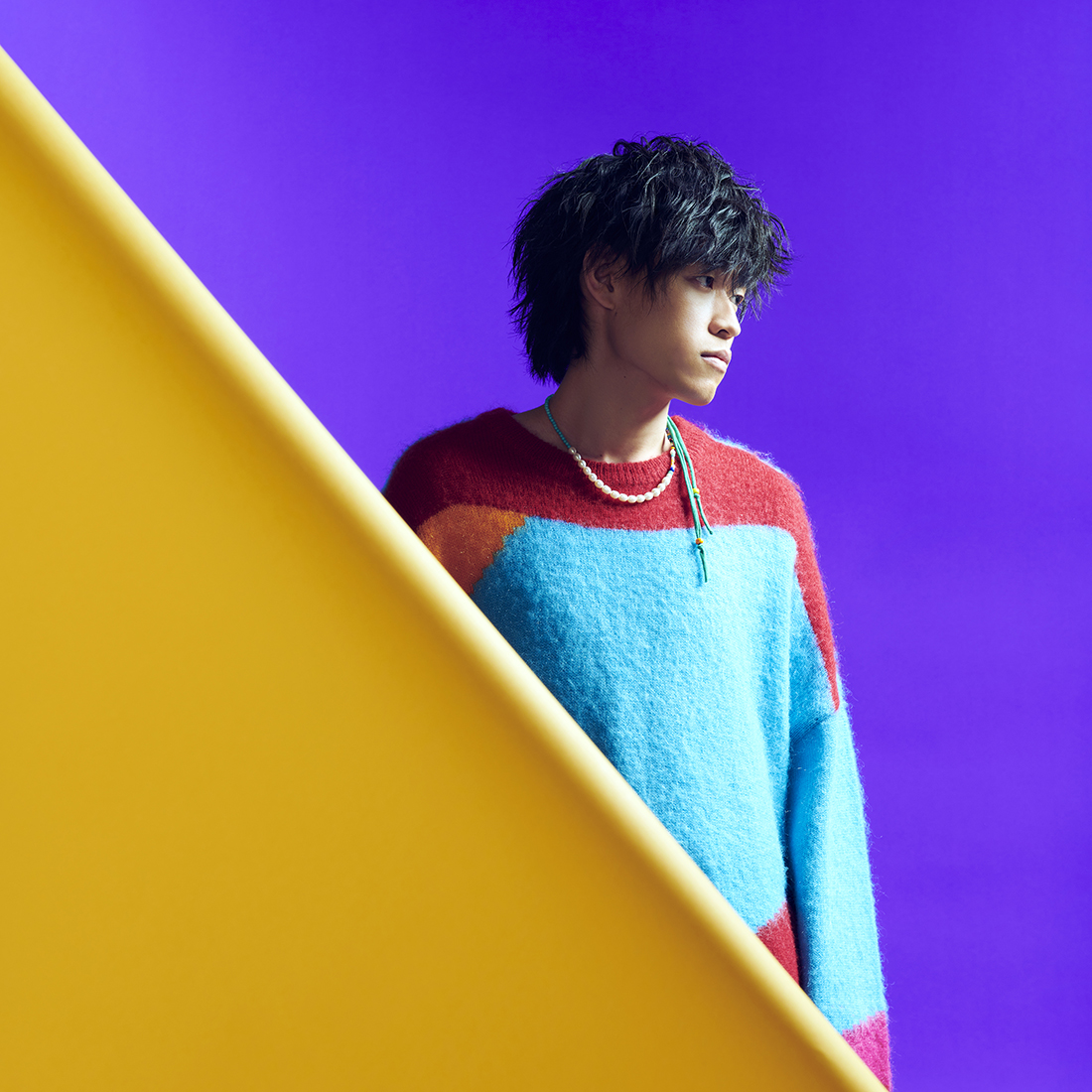 Tani Yuuki（たにゆうき）とは？ロングヒット中の「W/X/Y」や音楽キャリア、殺陣に挑戦した意欲作を解説 - 画像一覧（3/3）