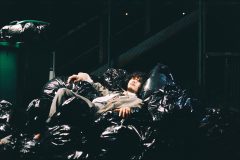 TOOBOE、TVアニメ『チェンソーマン』エンディングテーマを含む1st EP『錠剤』発売決定
