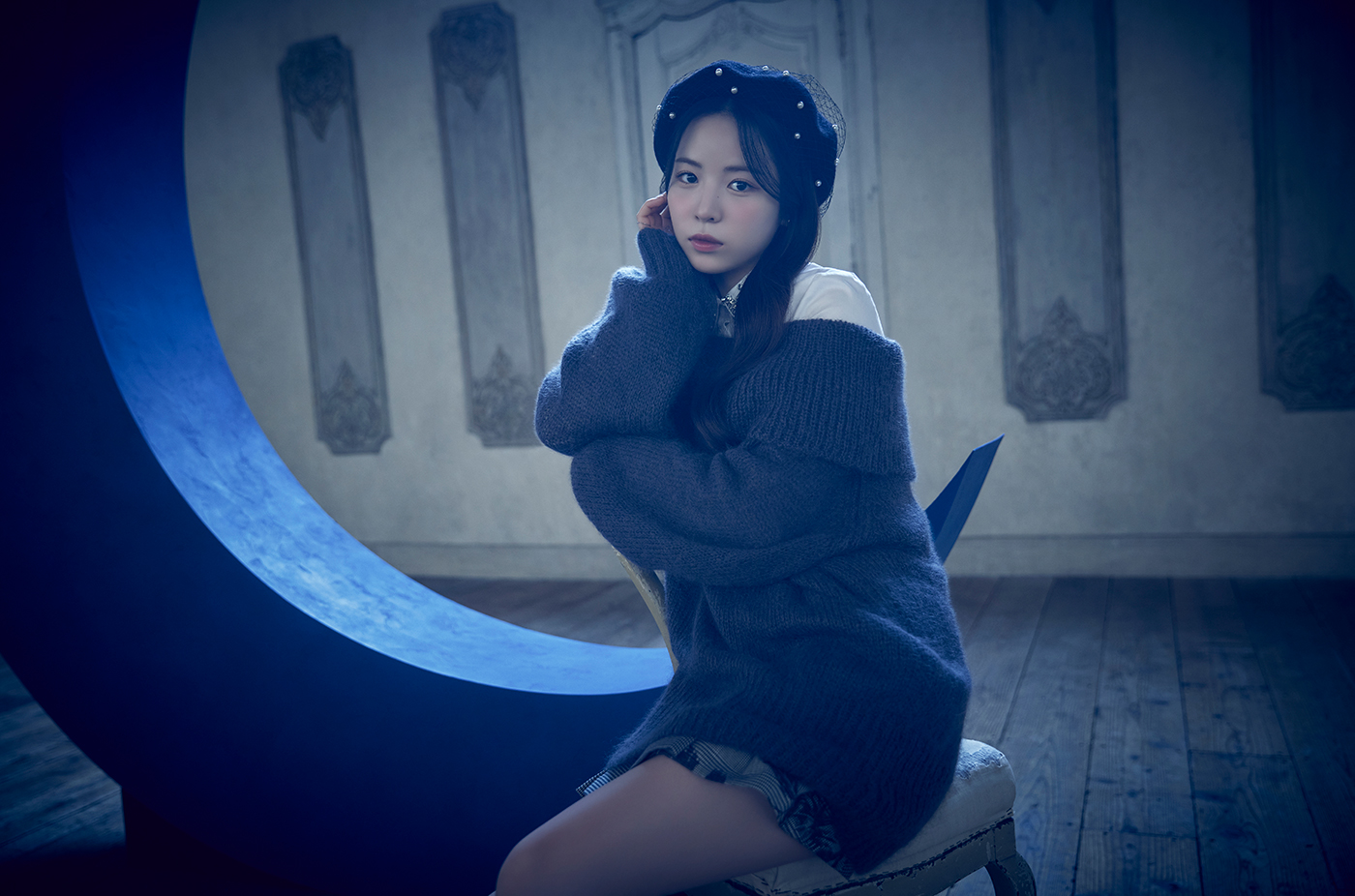 MAYA(マヤ)- NiziU「Blue Moon」アーティスト写真