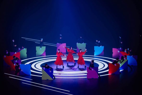 Perfume、配信のみで発表されていた『Perfume LIVE 2021 [polygon wave]』の映像商品化が決定