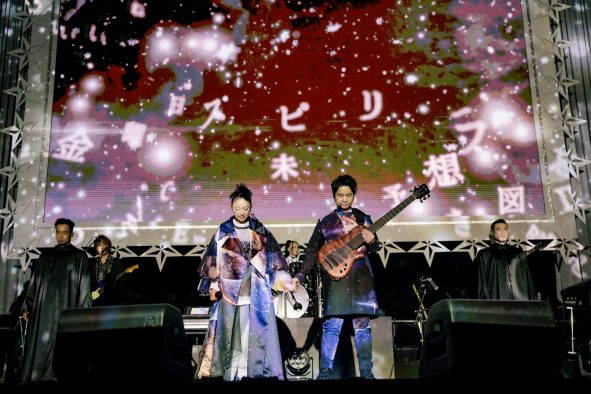 DREAMS COME TRUE、『「5つの歌詩（うた）」SUPER LIVE』で新曲「スピリラ」と「羽を持つ恋人 – DCT Version -」を世界初披露