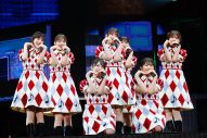 日向坂46、年末恒例のクリスマスライブでファンを魅了！「おひさまの皆さん、メリーひなクリスマスー！」 - 画像一覧（9/34）
