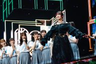 日向坂46、年末恒例のクリスマスライブでファンを魅了！「おひさまの皆さん、メリーひなクリスマスー！」 - 画像一覧（34/34）