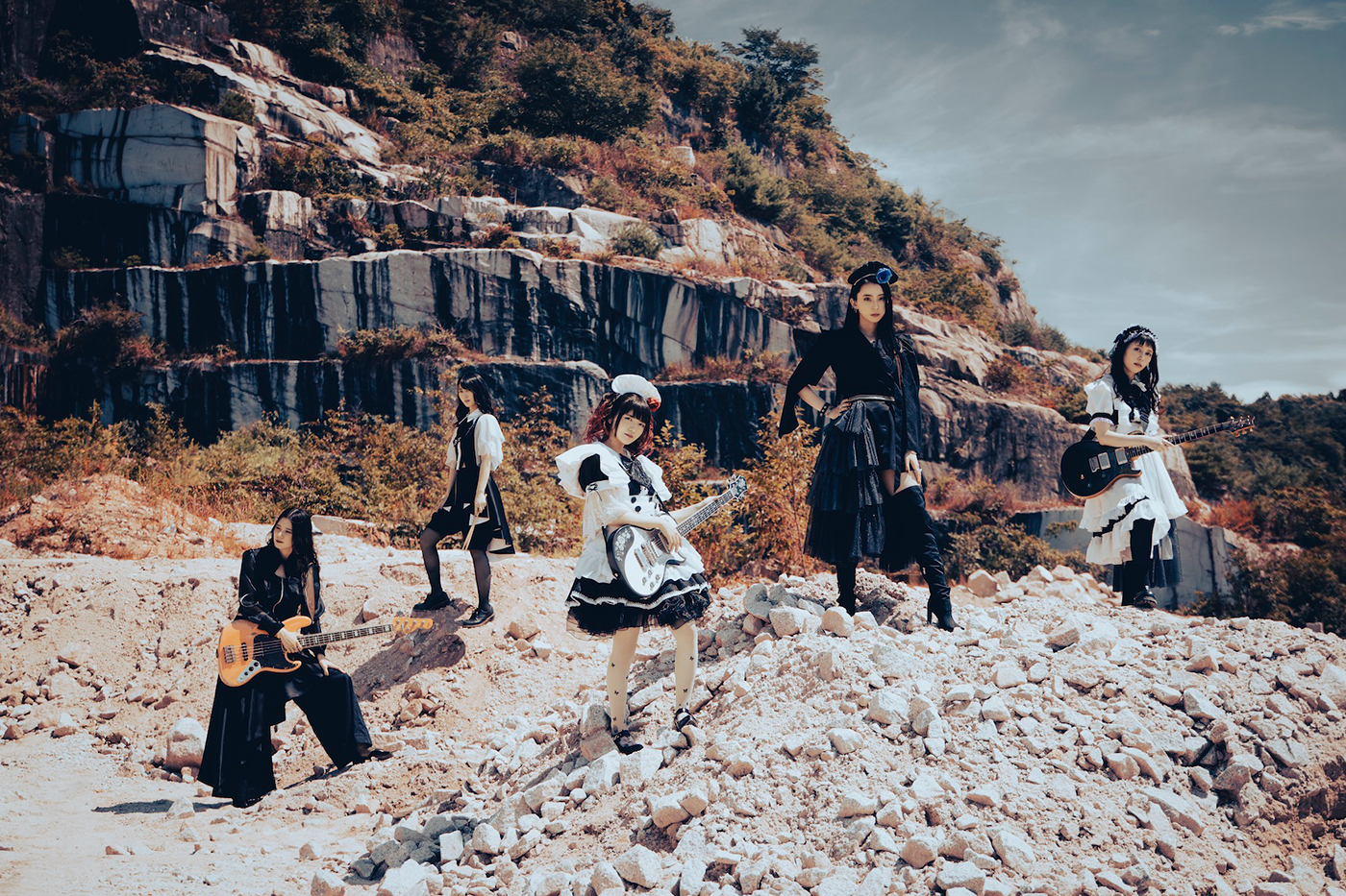 BAND-MAID、米・大型野外ロックフェス『POINTFEST 2023』に出演決定 - 画像一覧（1/2）