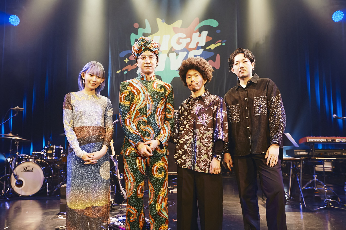 マハラージャン×Awesome City Club、『HIGH FIVE 2023』札幌公演で極採色ポップネスの共演が実現 - 画像一覧（8/9）