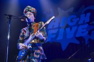 マハラージャン×Awesome City Club、『HIGH FIVE 2023』札幌公演で極採色ポップネスの共演が実現 - 画像一覧（8/9）
