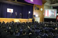 GENERATIONS・小森隼＆THE RAMPAGE・吉野北人、高校の卒業式にサプライズ訪問 - 画像一覧（3/5）