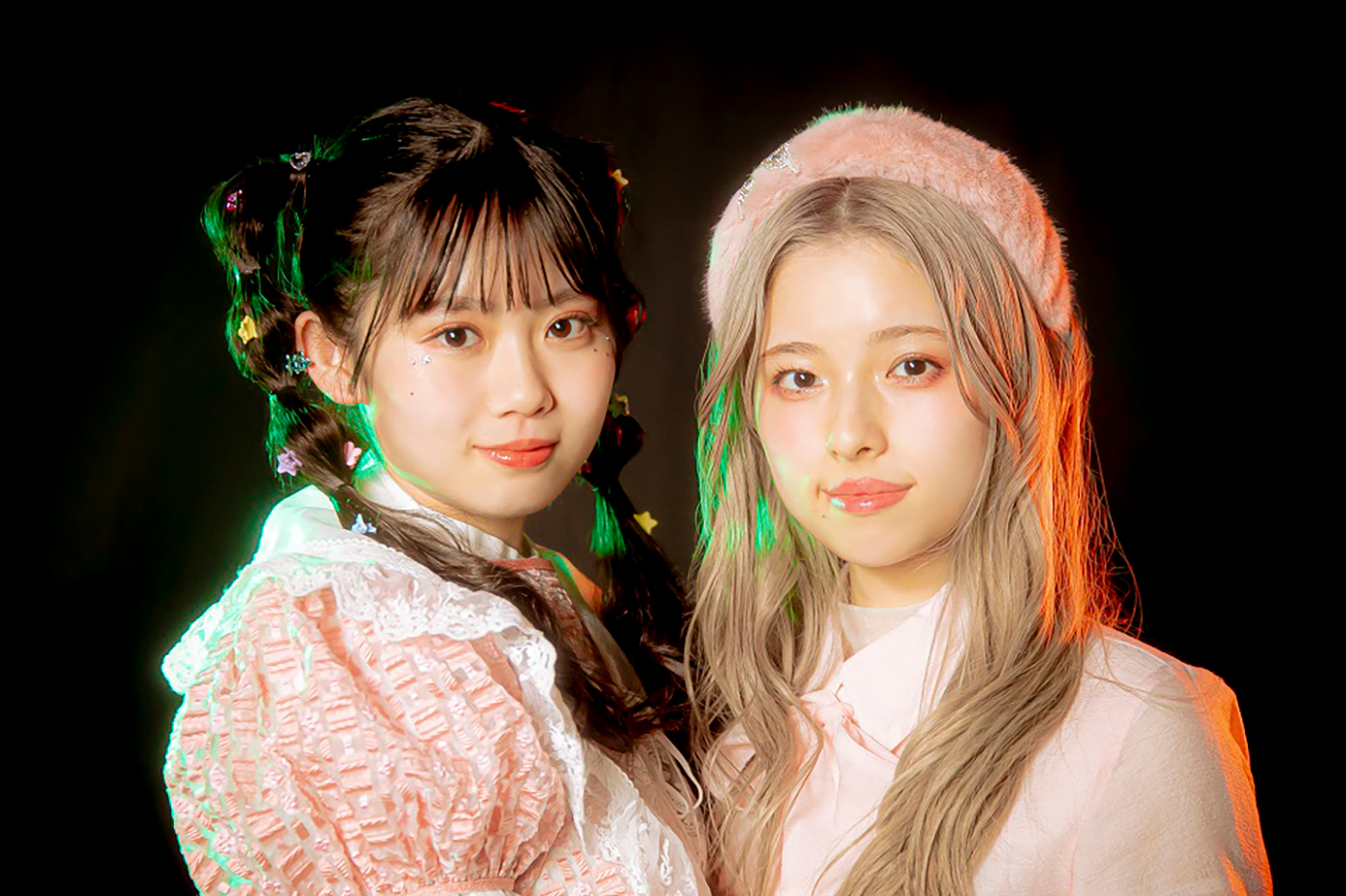 フィロソフィーのダンス、新メンバーふたりをモチーフにした新曲「ポジ子とネガ乃」のMV公開 - 画像一覧（1/2）