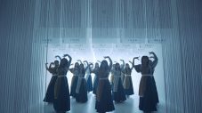 櫻坂46、展覧会『新せ界』会場で撮影した7thシングル「承認欲求」のパフォーマンス映像公開 - 画像一覧（1/2）