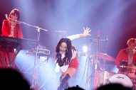 【ライブレポート】『バズリズム LIVE 2023』2日目公演のレポート到着！NiziU、女王蜂、ちゃんみな、乃木坂46、anoらが横アリで競演 - 画像一覧（3/19）